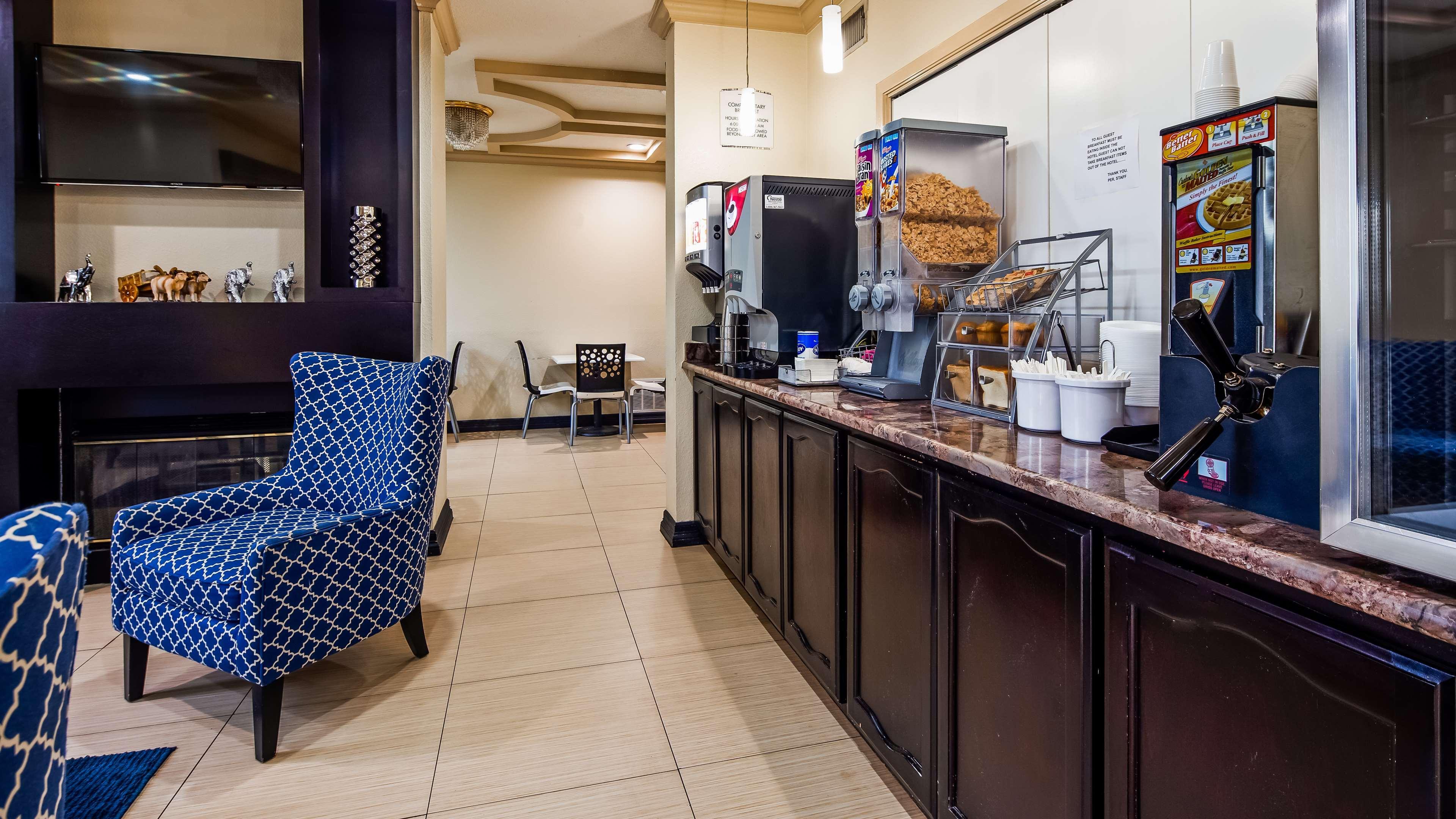 Best Western Plus Leamington Hotel & Conference Centre Екстер'єр фото