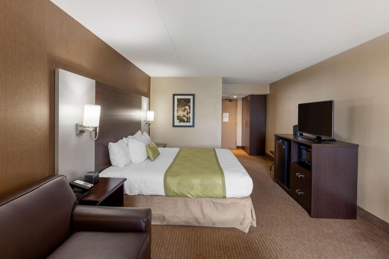 Best Western Plus Leamington Hotel & Conference Centre Екстер'єр фото
